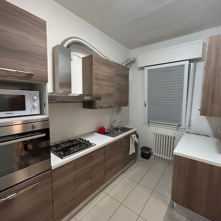 Appartamento In Villetta A 2 Passi Dal Mare E Dal Centro Pesaro Exterior photo